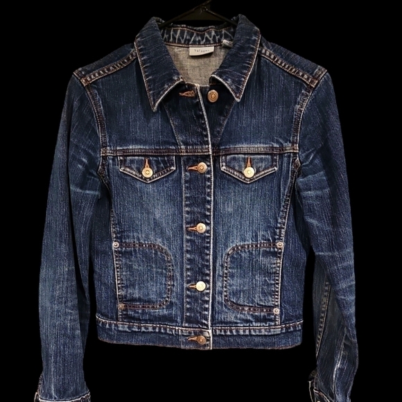 Halogen Jackets & Blazers - HALOGEN Blue Denim Flap Pocket Trucker Cropped Jean Jacket sz S